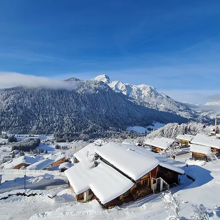 La Ferme De La Vora Domek alpejski Châtel