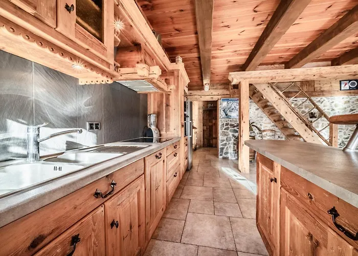 La Ferme De La Vora * Châtel
