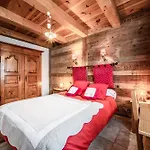 La Ferme De La Vora * Châtel