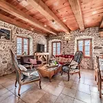 Alpehytte La Ferme De La Vora *