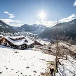 La Ferme De La Vora * Châtel