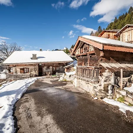 La Ferme De La Vora シャレー